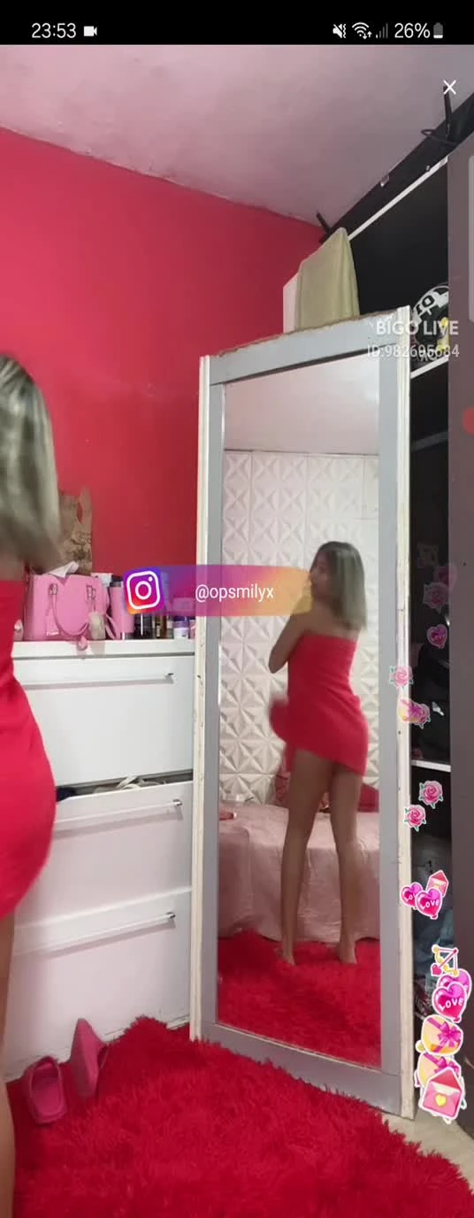 Vídeo pornô da Opsmiilly pelada no Bigo Live