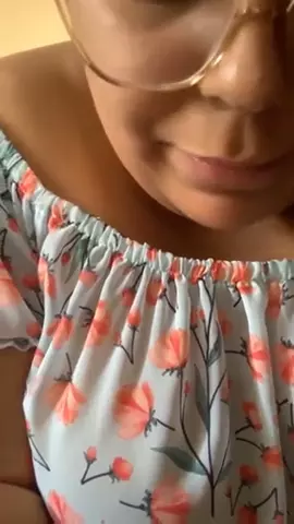 O melhor bundão do Brasil pertence a essa garota gordinha muito ousada