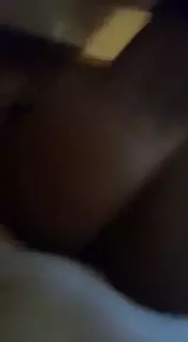 Paulinha Padase aparece em vídeos adultos, sendo muito bem tratada e demonstrando muito prazer