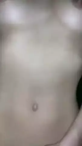 Erome transa com a prima novinha que tá soltando a franga