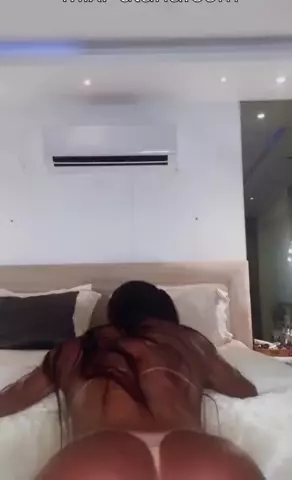 BBB25 mostrando Gracyanne Barbosa nua se masturbando de forma sensual