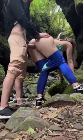 Participante do programa de Férias com o ex foi flagrado transando à beira da cachoeira!