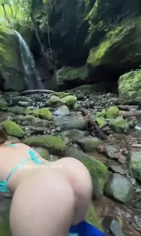 Participante do programa de Férias com o ex foi flagrado transando à beira da cachoeira!