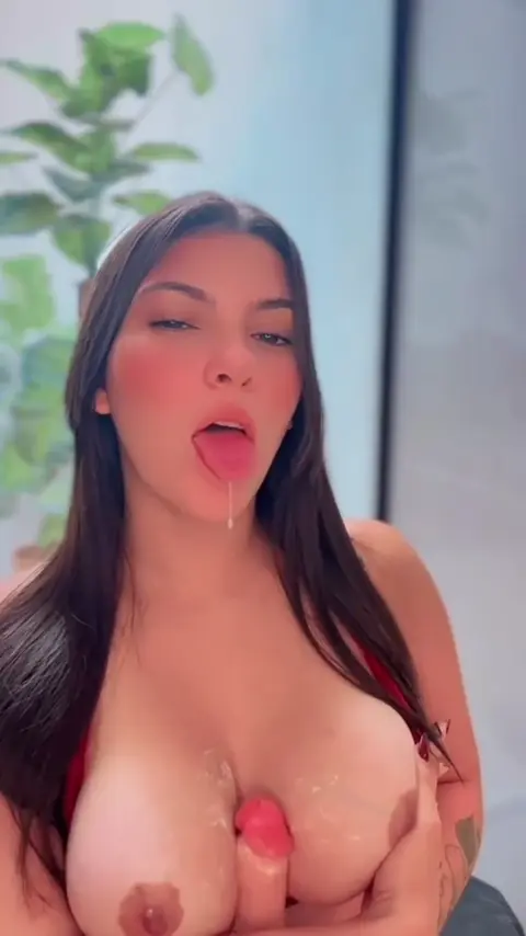 Lauren Cat pelada em vídeo pessoal se divertindo com algumas peripécias