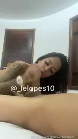 Leticia Lopes fez um boquete profundo e depois transou intensamente