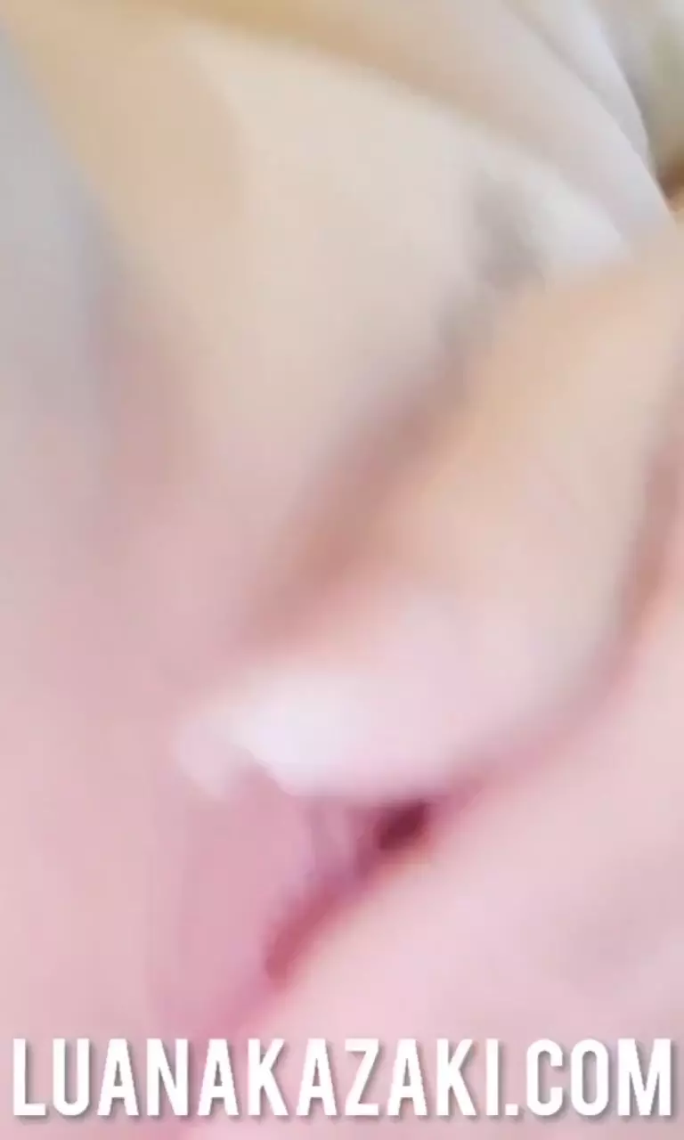 Luana Kazaki mete todo o consolo na xoxota