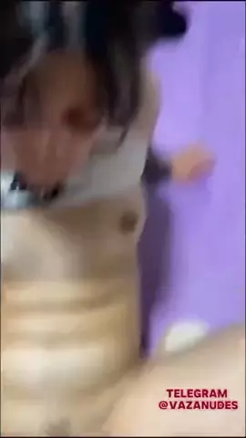 Live mostra sexo entre primos praticando ato íntimo de forma intensa e prazerosa