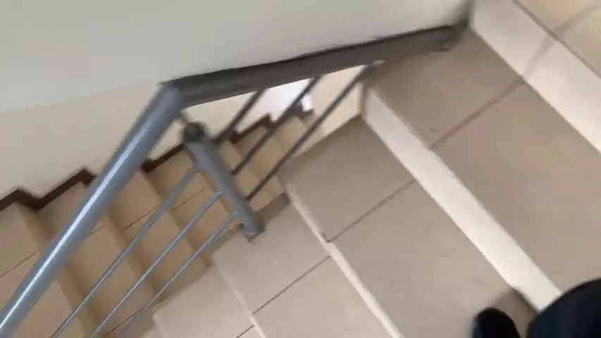 Colocou a priminha de 18 pra dançar a tarde inteira