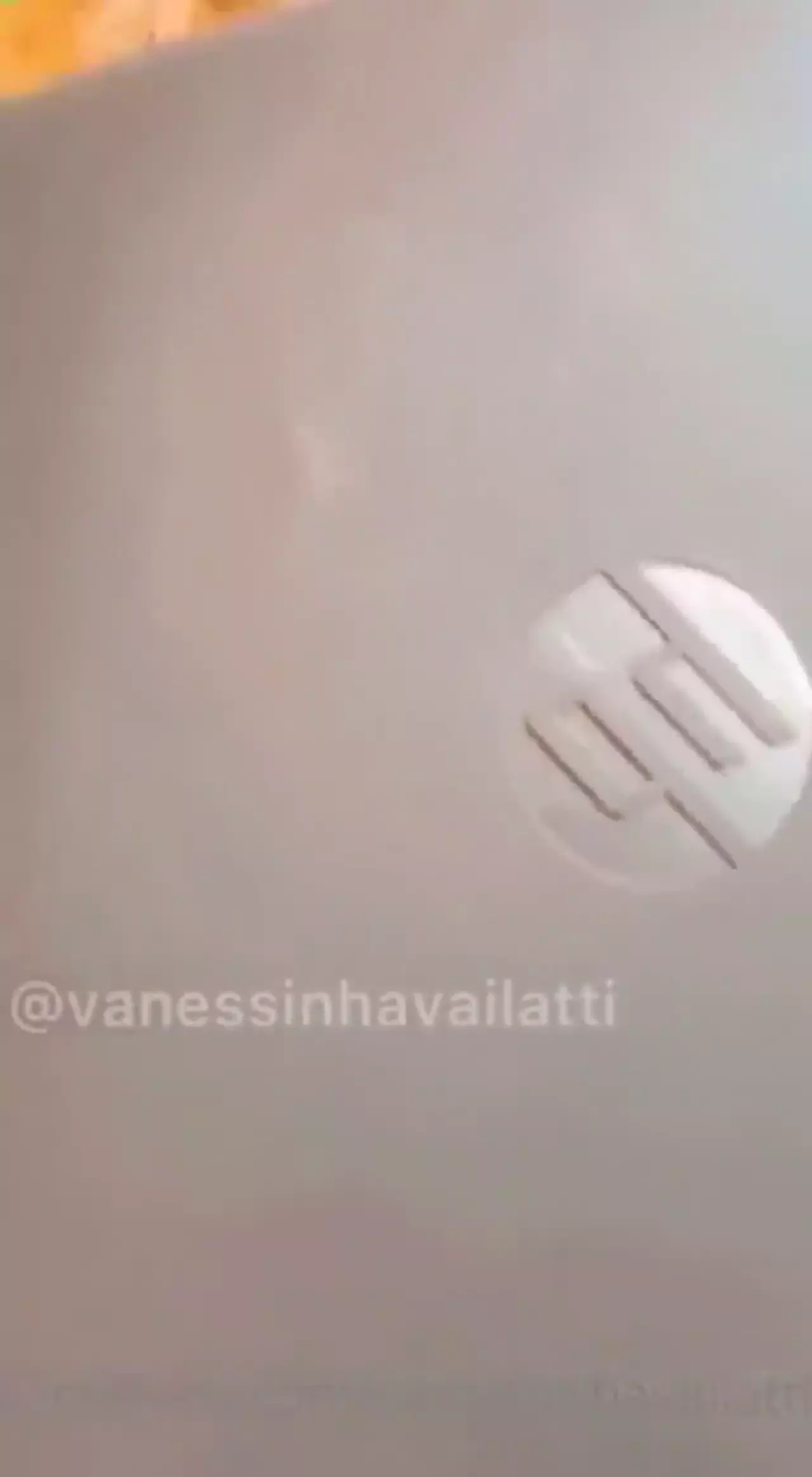 Vanessinha Vailatti fez um vídeo pra lá de ousado exibindo tudo no Onlyfans