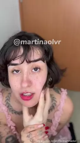 Milena Montoro fudendo gostoso de quatro com sua buceta molhada e escorrendo