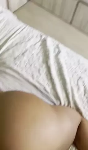 Karlyane Menezes fudendo gostoso delicioso enquanto grava tudo